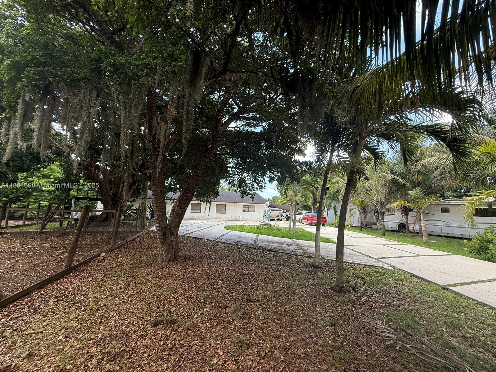 6dd28e9b-7153 15765 SW 206th Ave, Miami FL 33187 — #A11864698