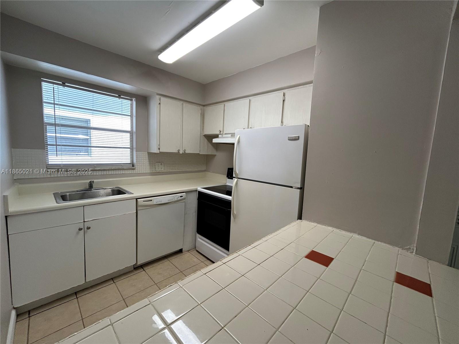 6dd28e9b-7167 6505 Winfield Blvd # 18, Margate FL 33063 — #A11865021