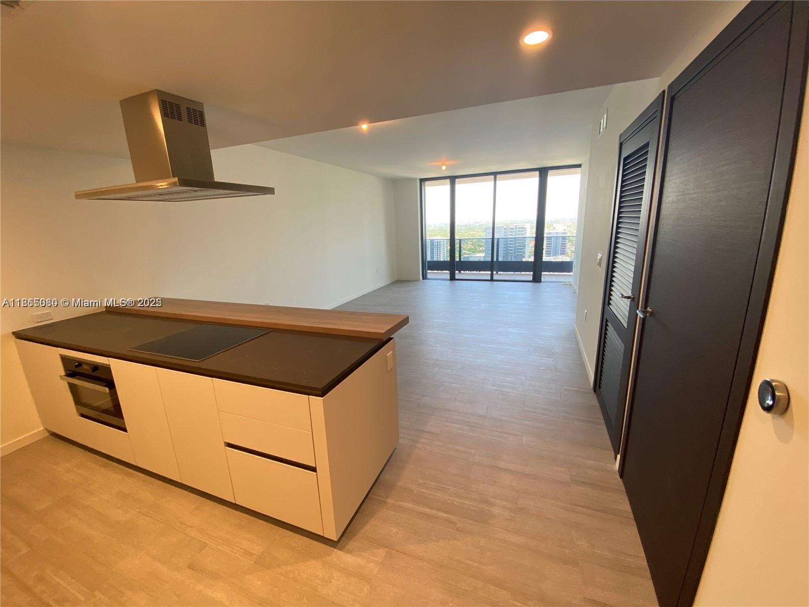 1000 Brickell Plz # 3010, Miami FL 33131 — #A11865080