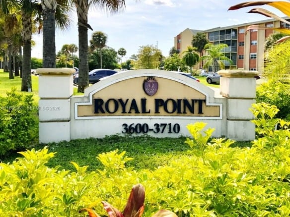 3700 NW 21st St # 109, Lauderdale Lakes FL 33311 — #A11865321
