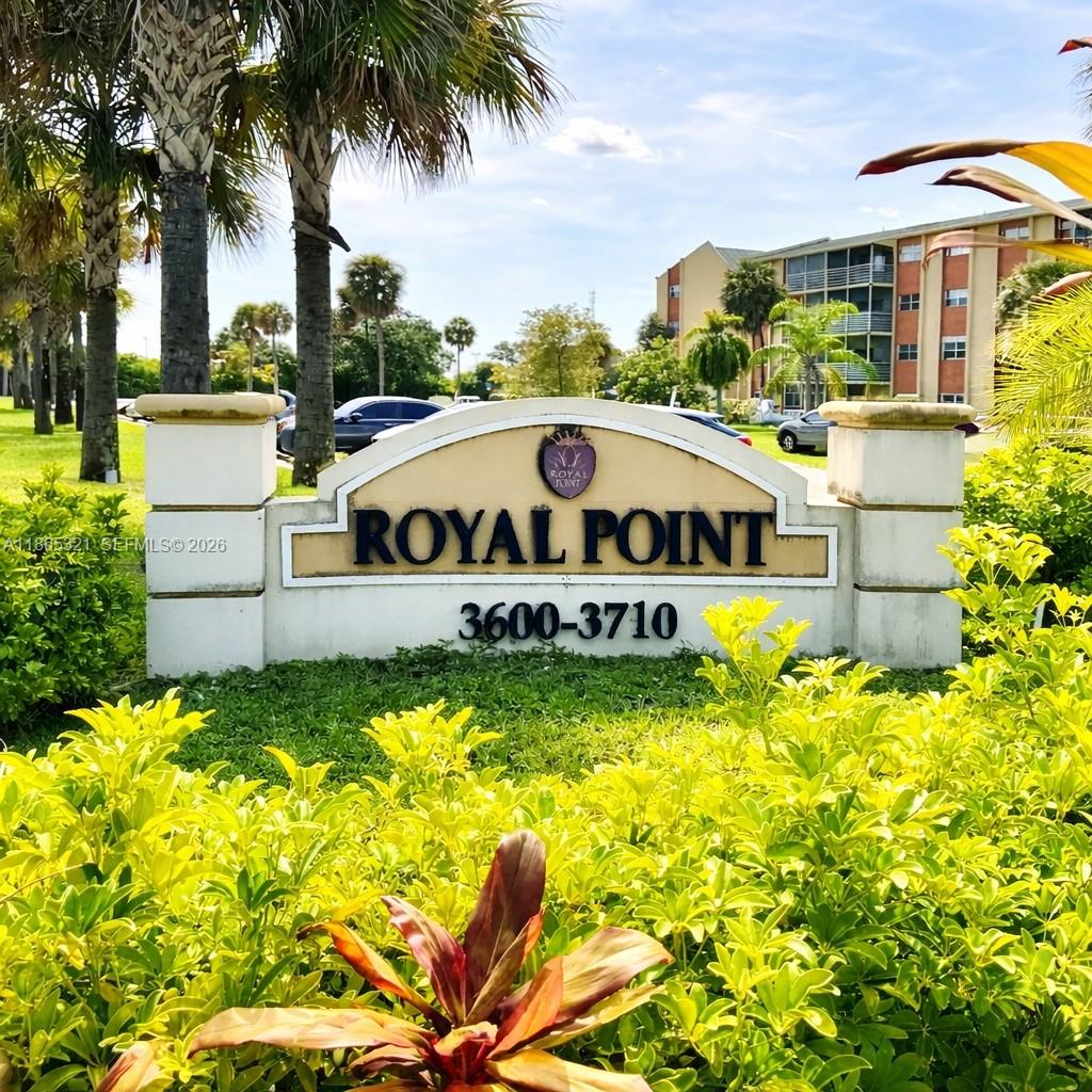 6dd28e9b-7182 3700 NW 21st St # 109, Lauderdale Lakes FL 33311 — #A11865321
