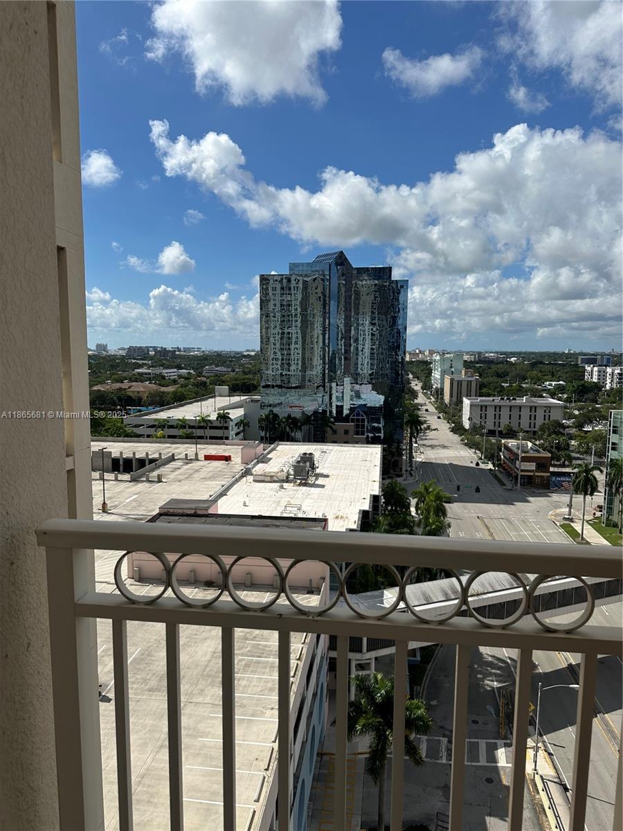 6dd28e9b-7197 511 SE 5th Ave # 1214, Fort Lauderdale FL 33301 — #A11865681
