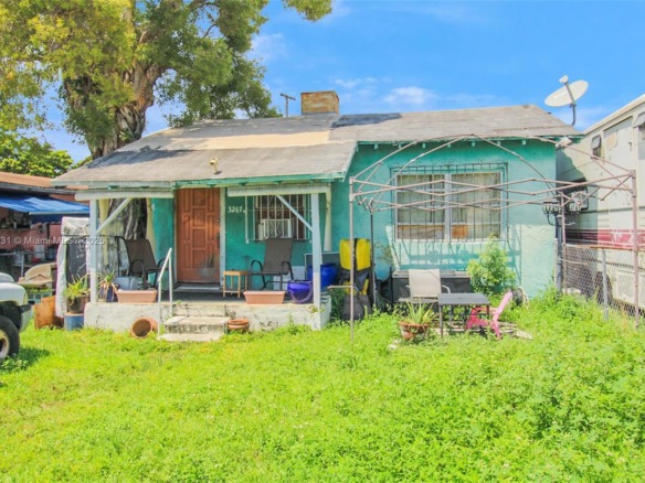 3270 NW 36th St, Miami FL 33142 — #A11865931