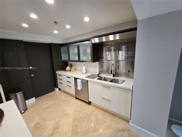 11113 Biscayne Blvd # 854, Miami FL 33181 — #A11866001