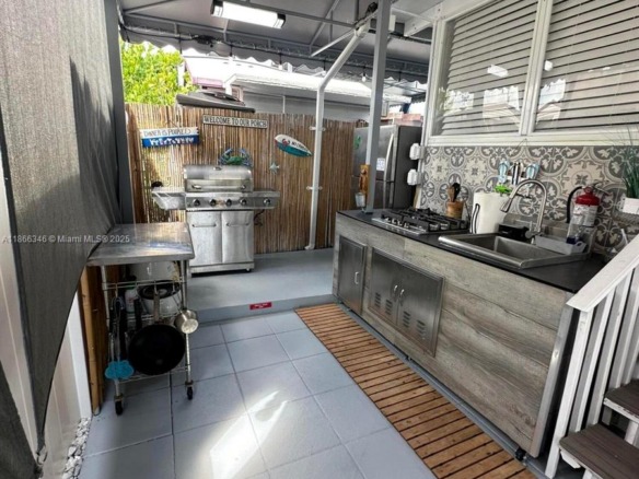 325 Calusa St #499, Key Largo FL 33037 — #A11866346