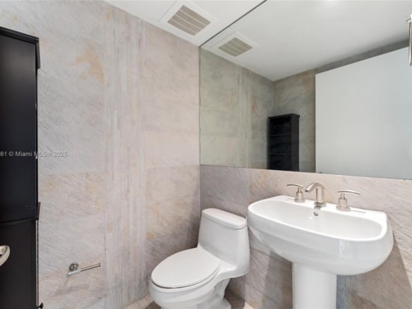 901 Brickell Key Blvd # 2801, Miami FL 33131 — #A11866361