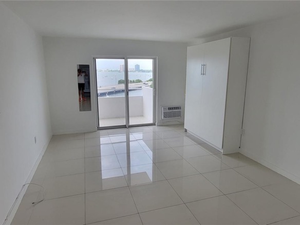 7904 West Dr # 514, North Bay Village FL 33141 — #A11686177