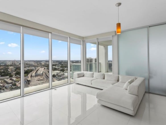 1040 Biscayne Blvd # 3106, Miami FL 33132 — #A11868447