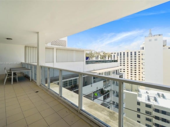 100 Lincoln Rd, Miami Beach FL 33139 — #A11868598