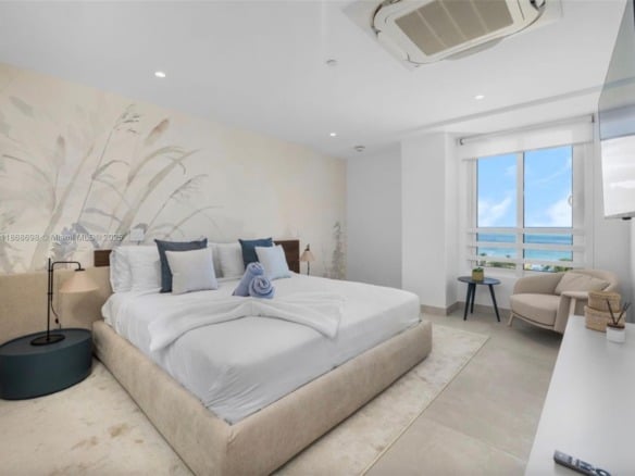 Eagle Beach NW Eagle Beach # 2A, AU AUA — #A11868698