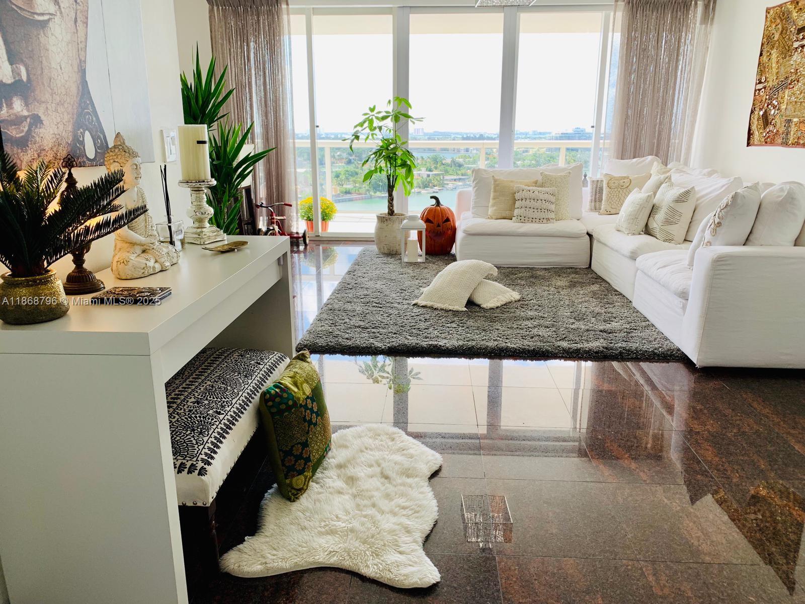 6dd28e9b-7299 6301 Collins Ave # 1606, Miami Beach FL 33141 — #A11868796