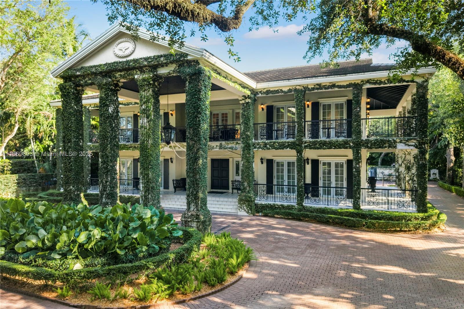 612 Sunset Dr, Coral Gables FL 33143 — #A11869893