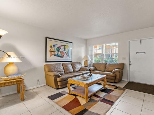 200 Croton Ave # 104, Lantana FL 33462 — #A11870164