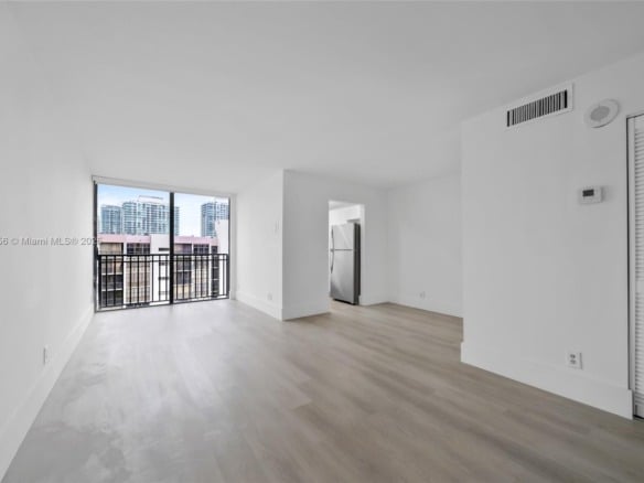 17021 N Bay Rd # 1025, Sunny Isles Beach FL 33160 — #A11870556