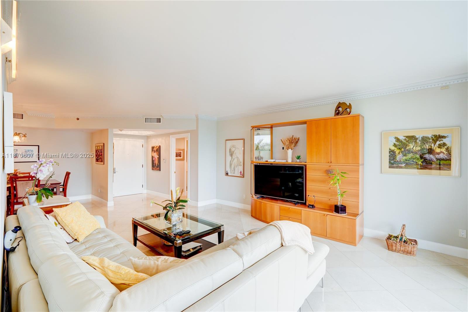 6dd28e9b-7404 2000 Island Blvd # 408, Aventura FL 33160 — #A11870607