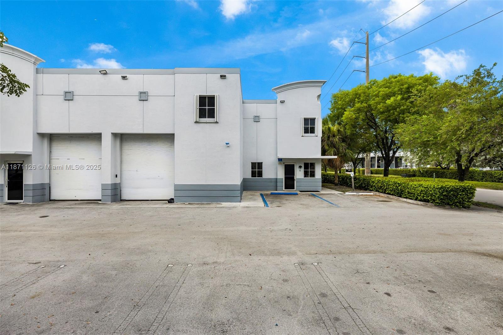 6dd28e9b-7425 2451 NW 109th Ave # 6, Sweetwater FL 33172 — #A11871126