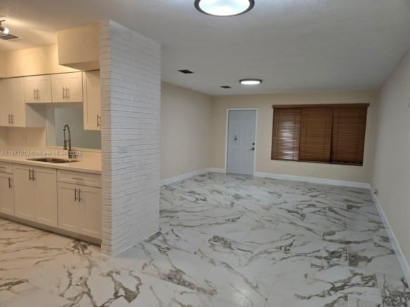 6751 Meade St, Hollywood FL 33024 — #A11871319