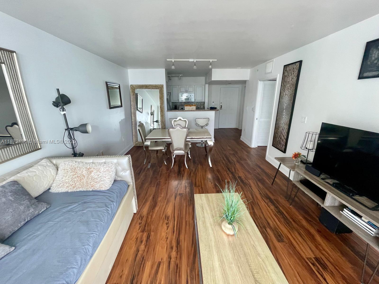 6dd28e9b-7479 1155 Brickell Bay Dr # 1805, Miami FL 33131 — #A11872136