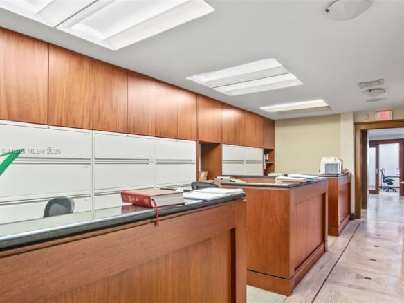 4551 Ponce De Leon Blvd, Coral Gables FL 33146 — #A11872179