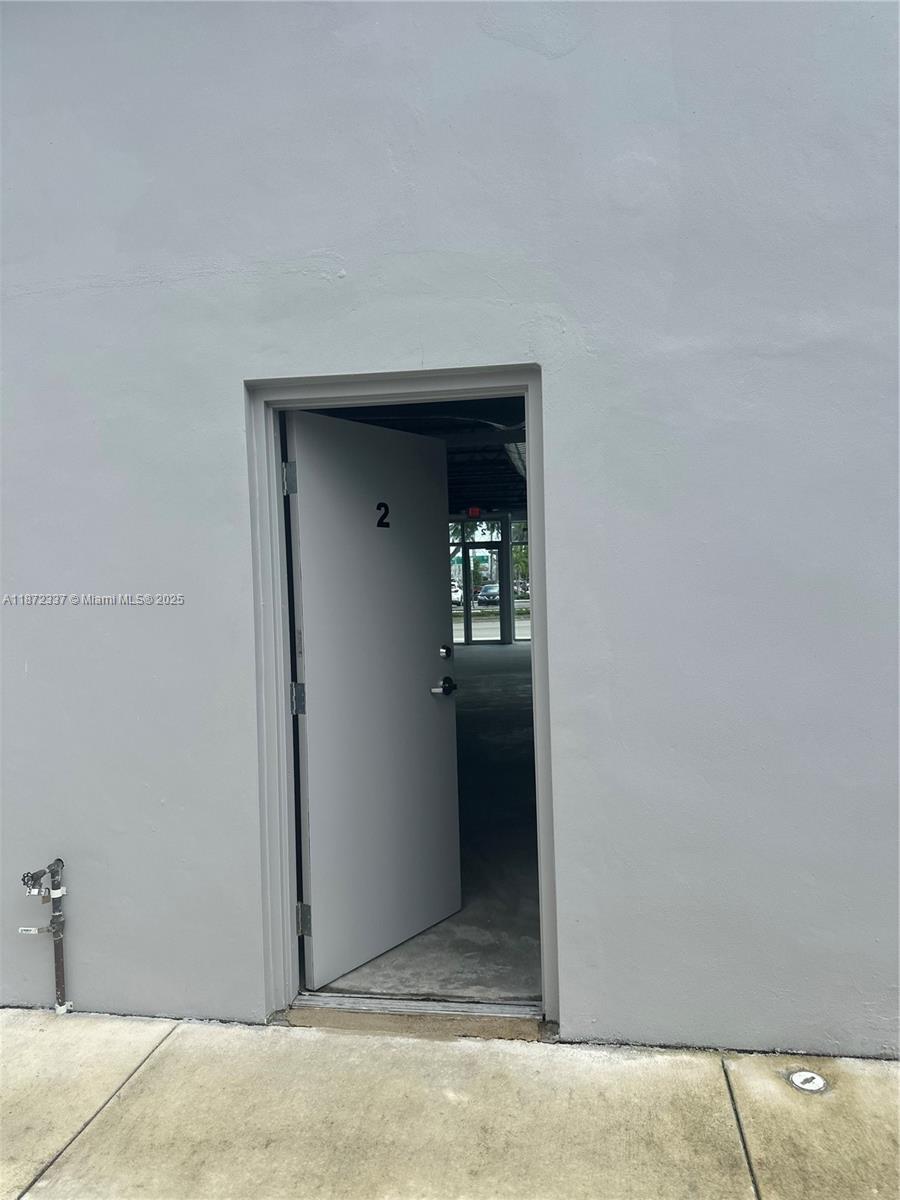 10 S Royal Poinciana Blvd, Miami Springs FL 33166 — #A11872337