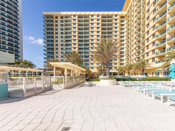 2501 S Ocean Dr # 1418, Hollywood FL 33019 — #A11872711