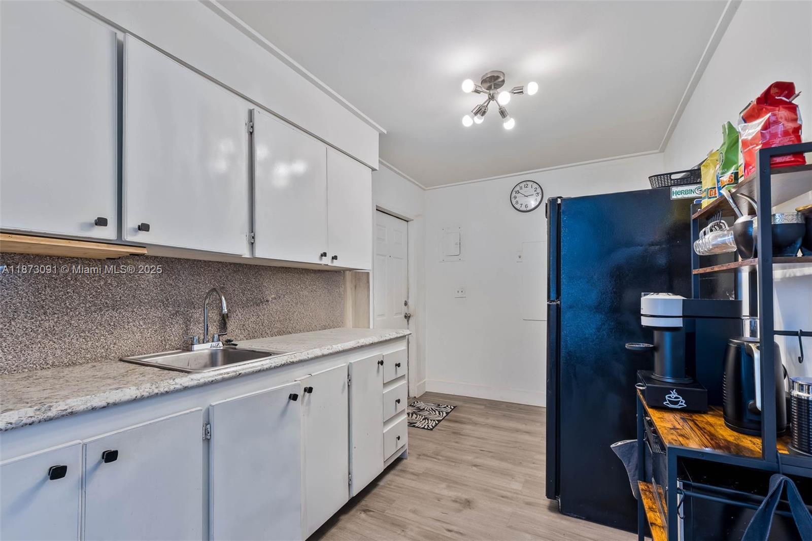 6dd28e9b-7527 180 NW 59th St, Miami FL 33127 — #A11873091