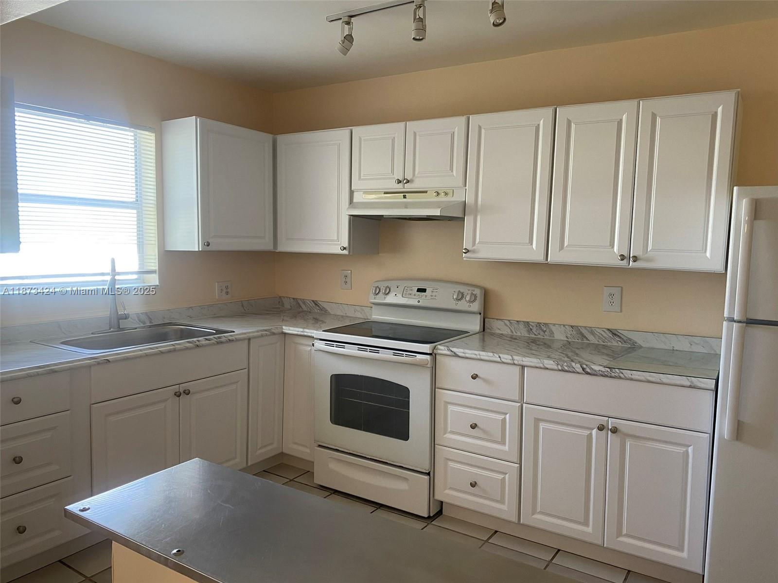 6dd28e9b-7547 10772 La Placida Dr # 301, Coral Springs FL 33065 — #A11873424
