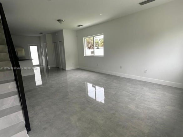 723 NW 19th Ave # B, Fort Lauderdale FL 33311 — #A11873458