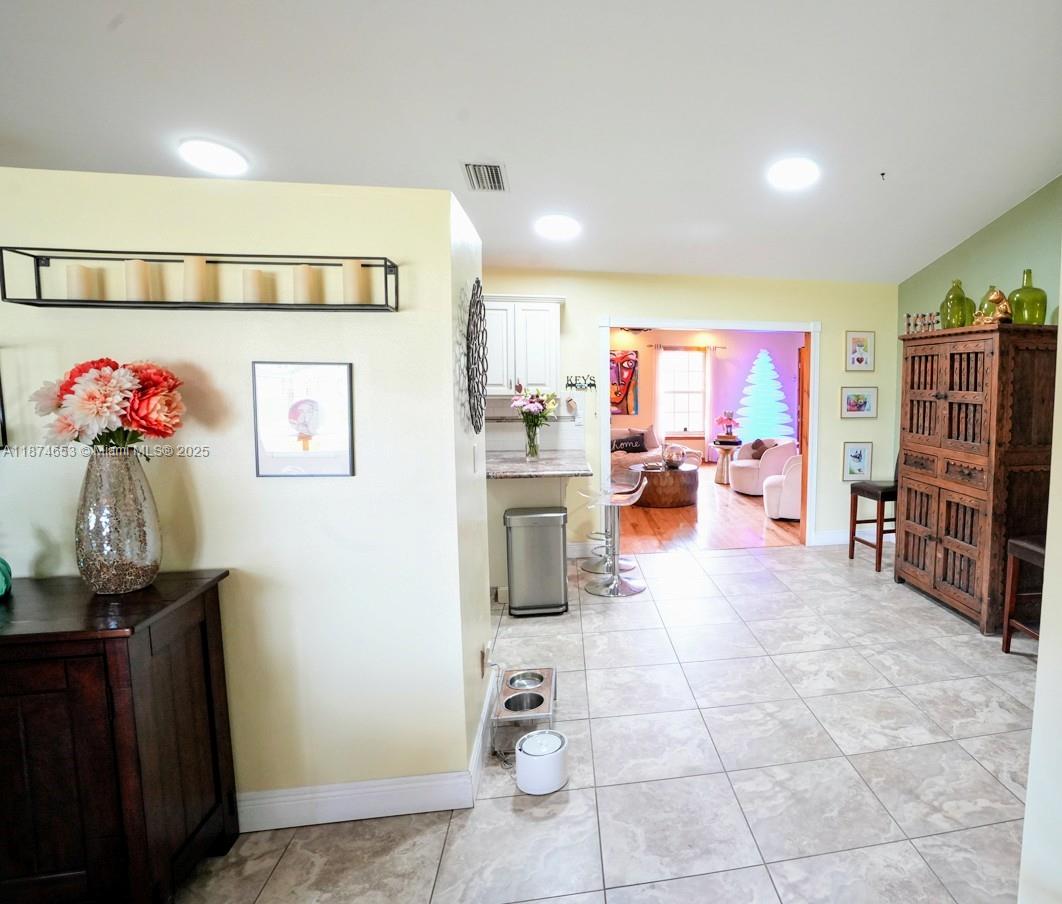 2304 SE 8TH TER, Cape Coral FL 33990 — #A11874653