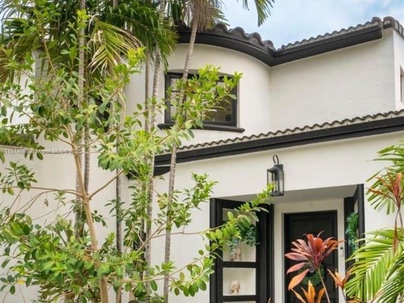 5149 Alton Rd, Miami Beach FL 33140 — #A11874699