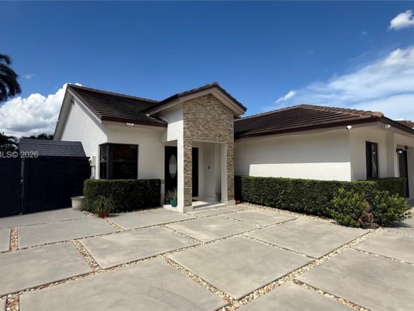 840 NW 134th Ave, Miami FL 33182 — #A11874980