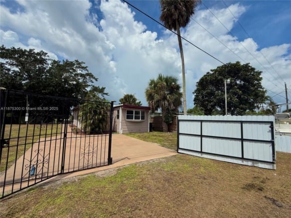 3603 SE 35th Ave, Other City – In The State Of Florida FL 34974 — #A11875300