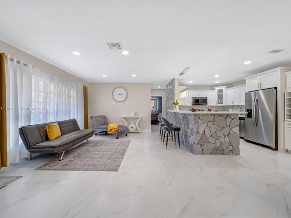 241 Oceanic Ave, Lauderdale By The Sea FL 33308 — #A11875714