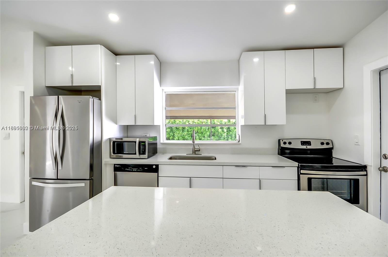 6dd28e9b-766 14465 SW 290th Ter, Homestead FL 33033 — #A11891662
