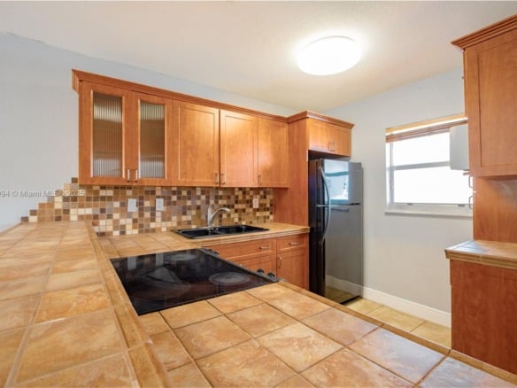 120 Royal Palm Rd # 315, Hialeah Gardens FL 33016 — #A11876094