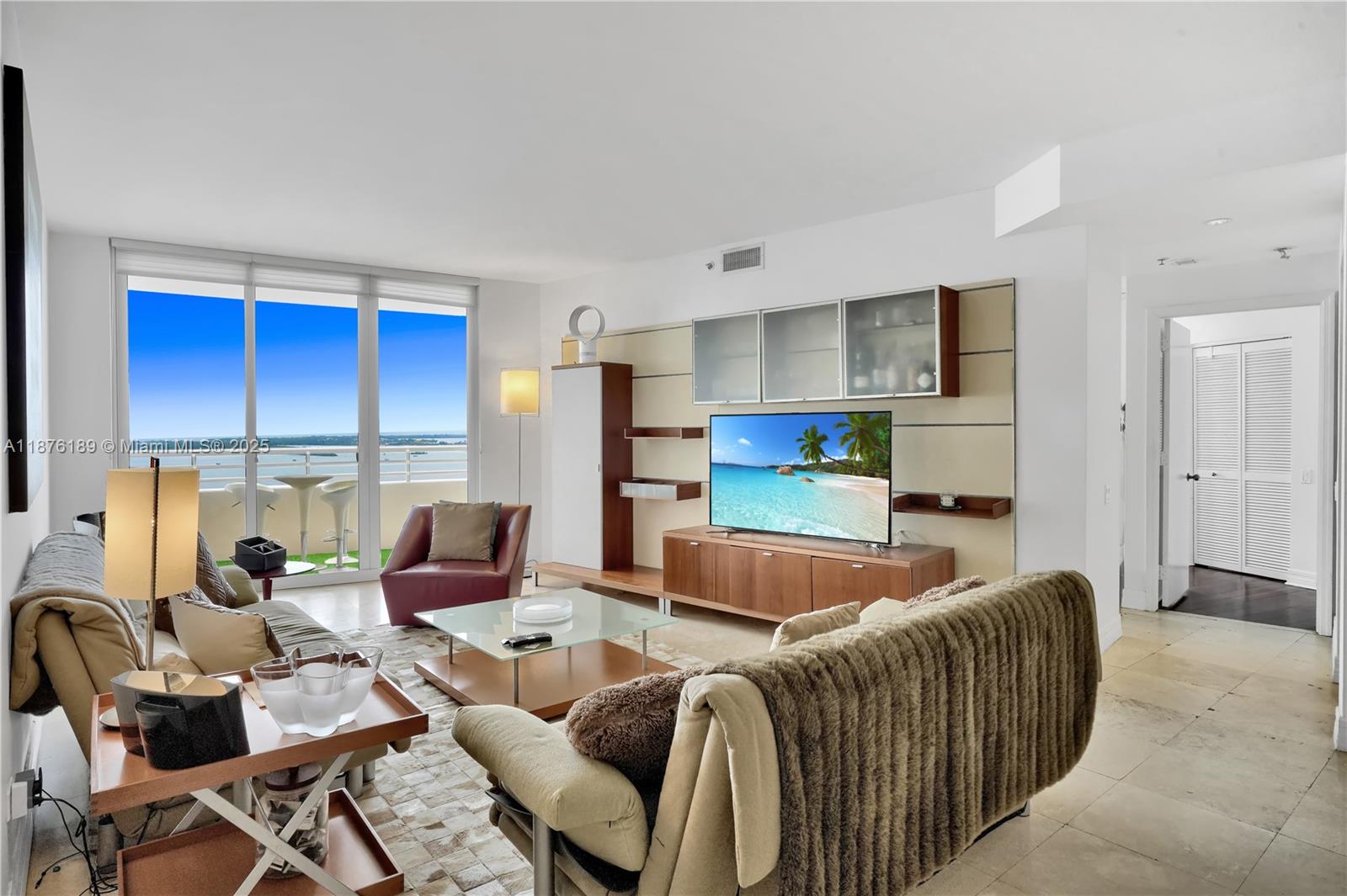 6dd28e9b-7674 808 Brickell Key Dr # 2506, Miami FL 33131 — #A11876189