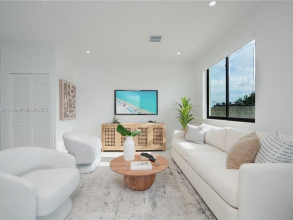 238 NW 2nd St # 6, Florida City FL 33034 — #A11877594