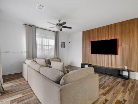 1411 SE 26th Rd # 1411, Homestead FL 33035 — #A11903147