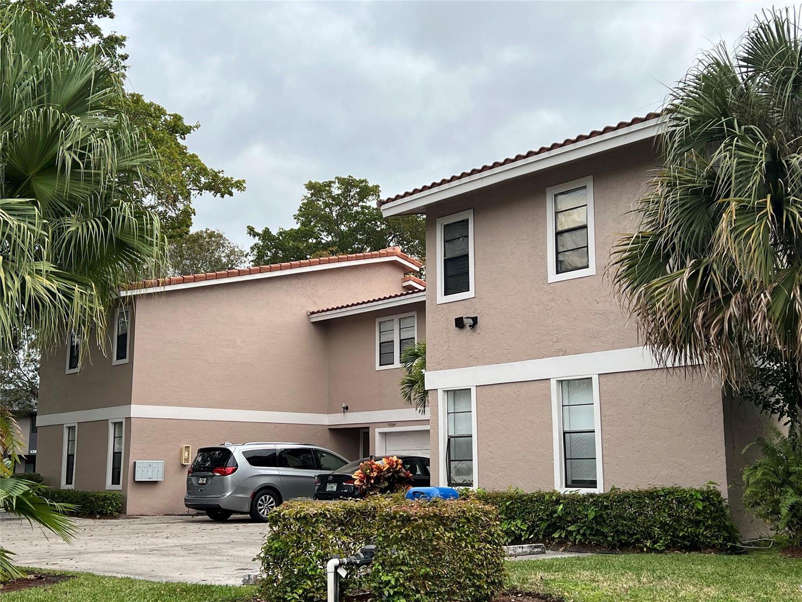 CREATOR: gd-jpeg v1.0 (using IJG JPEG v62), quality = 90 11500 NW 44th Street, Coral Springs FL 33065 — #F10423070