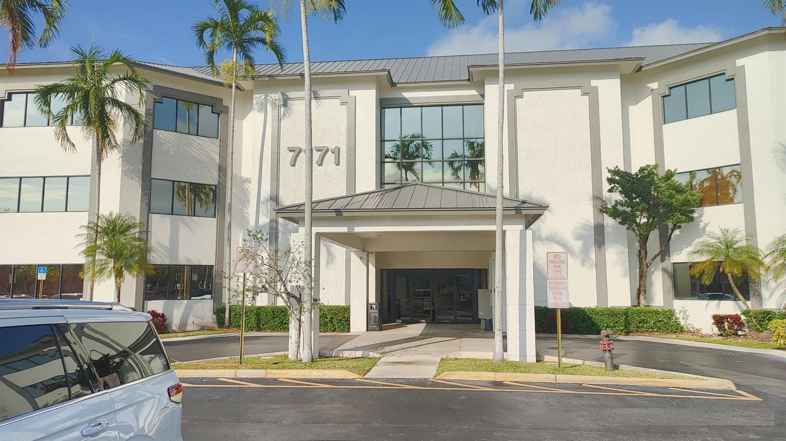 6dd28e9b-7975 7171 N University Drive # 100, Tamarac FL 33321 — #F10427507