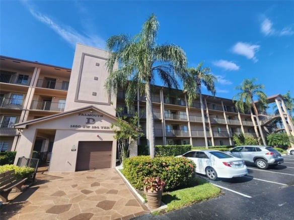 1650 SW 124th Terrace # 209D, Pembroke Pines FL 33027 — #F10435694