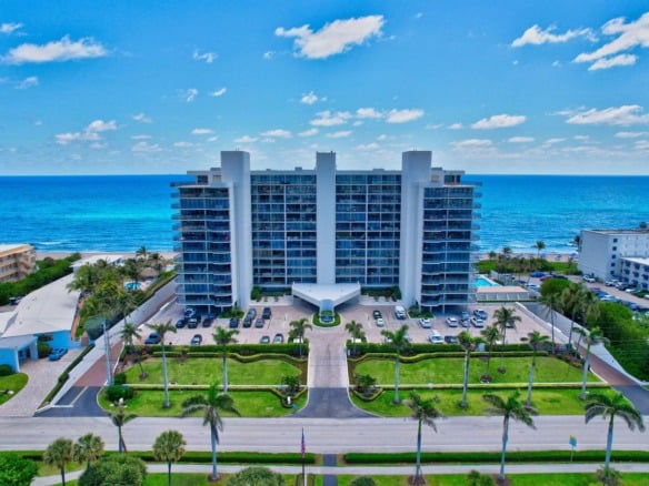 2727 S Ocean Boulevard # 403, Highland Beach FL 33487 — #R10982405