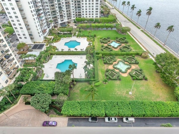 1801 S Flagler Drive # 1804, West Palm Beach FL 33401 — #R10995072