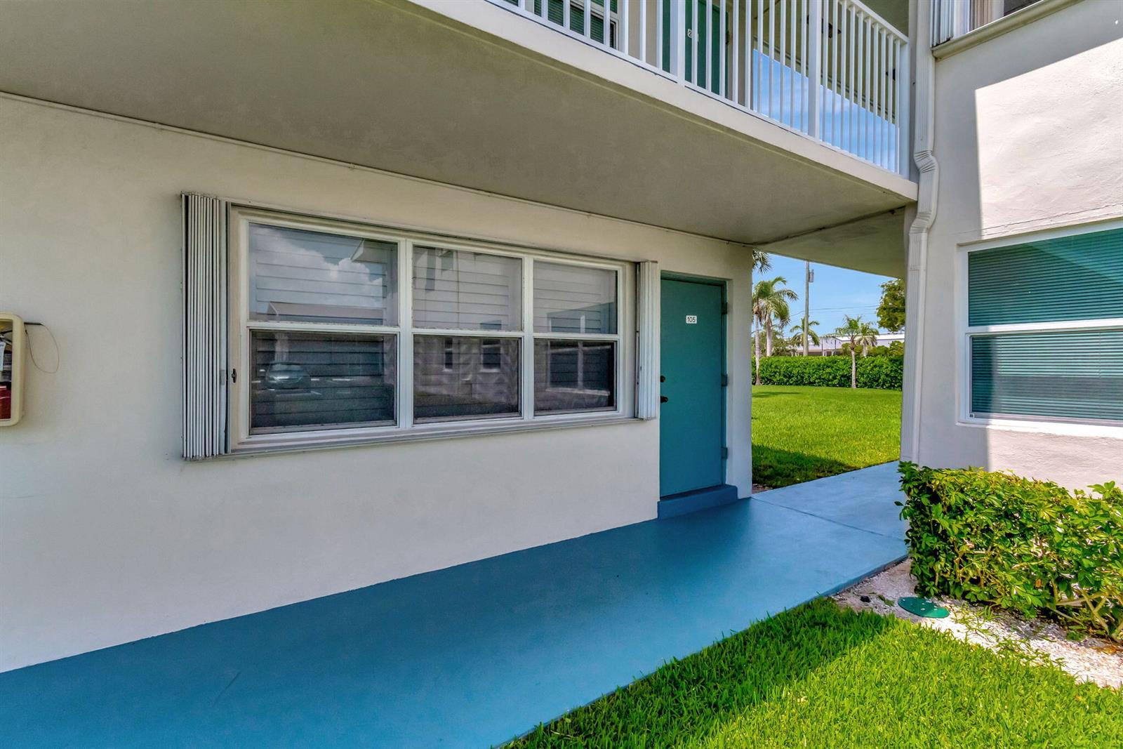 740 Horizons W # 105, Boynton Beach FL 33435 — #R11000941
