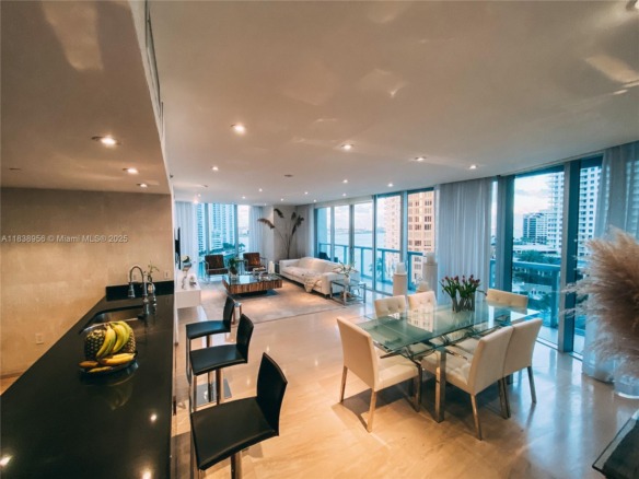 465 Brickell Ave # 1101, Miami FL 33131 — #A11838956