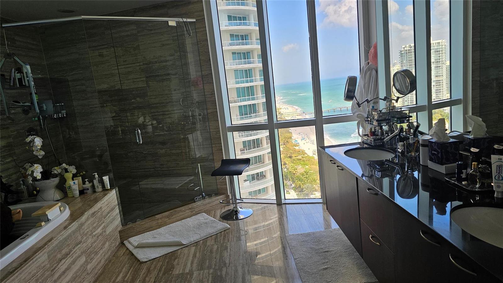 CREATOR: gd-jpeg v1.0 (using IJG JPEG v62), quality = 90 16001 Collins Avenue # 1901, Sunny Isles Beach FL 33160 — #F10450963