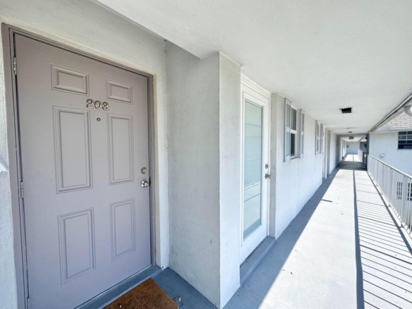 10193 N Military Drive # 203, Palm Beach Gardens FL 33410 — #R11005606