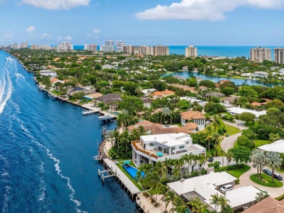 34 Minnetonka Road, Sea Ranch Lakes FL 33308 — #F10449225
