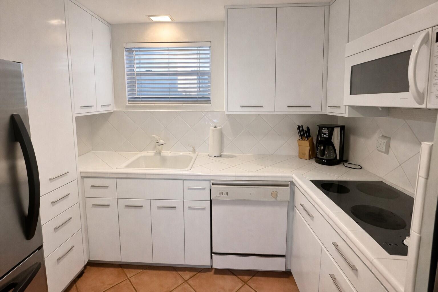 2840 N Ocean Boulevard # 403, Fort Lauderdale FL 33308 — #F10452494