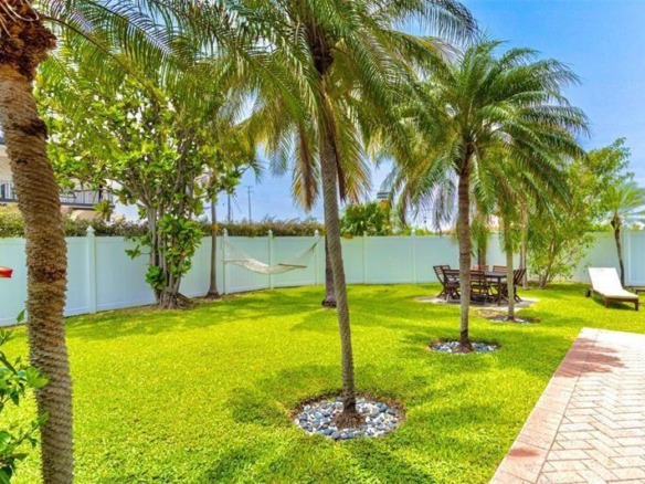 355 Virginia Street # 1, Hollywood FL 33019 — #F10453921